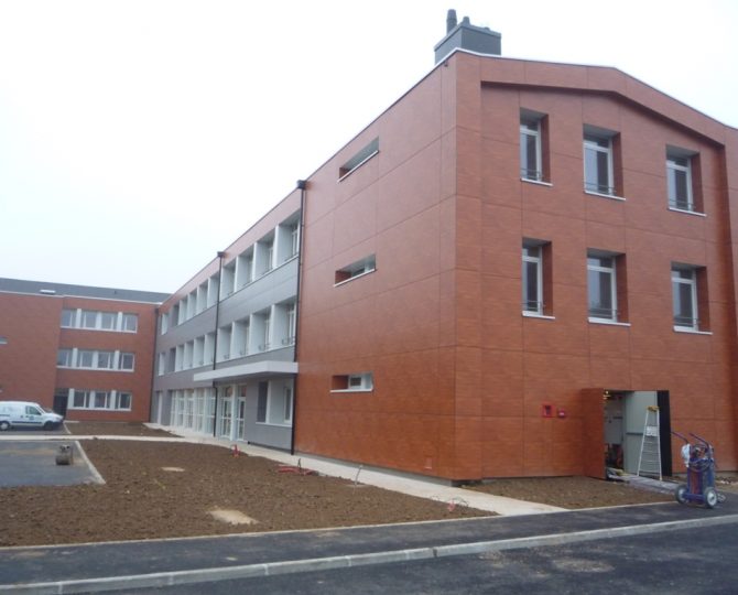 restructuration-du-college-fancois-rabelais-en-espace-multi-activites-intergenerationnel-cloyes-sur-le-loir