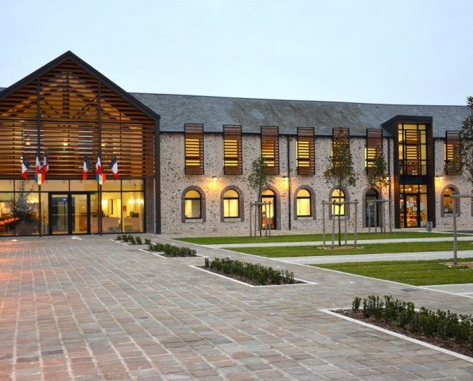 Salle polyvalente mignieres