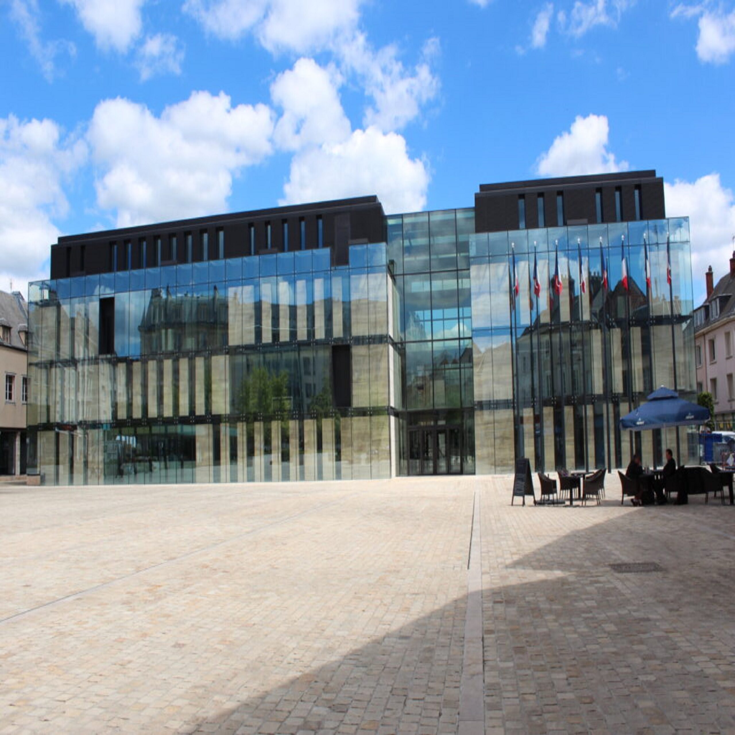 Ouverture au public de l’hôtel de ville de Chartres