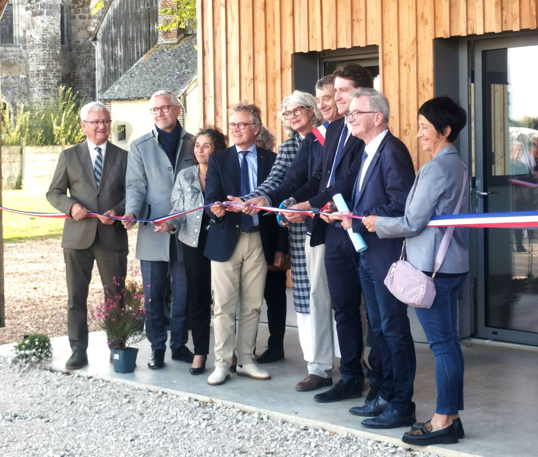 Inauguration à Couëtron-au-Perche